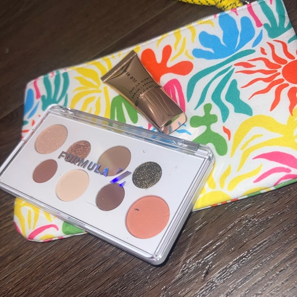 Ipsy June 2024 Kit | Makeup & Beauty | Jlo Serum & | Unisex - Picture 3 of 3